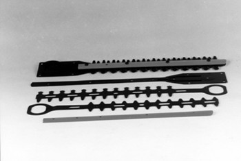 綠籬機刀片修剪時需注意哪些?