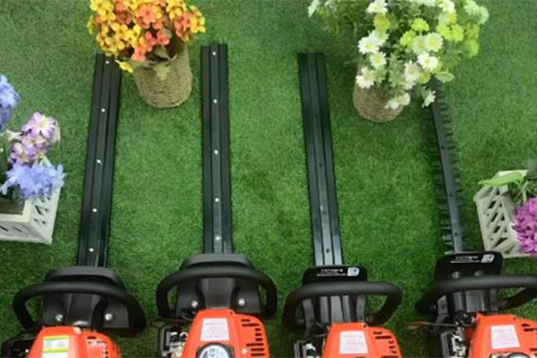 使用綠籬機刀片不但要掌握方法,還要注意這些事項! 圖1